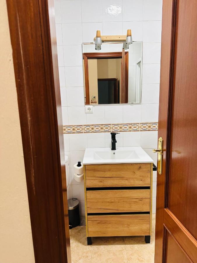 Apartamento Acogedor Y Moderno En Pleno Centro De Sevilla Con Parking Gratis Exterior foto