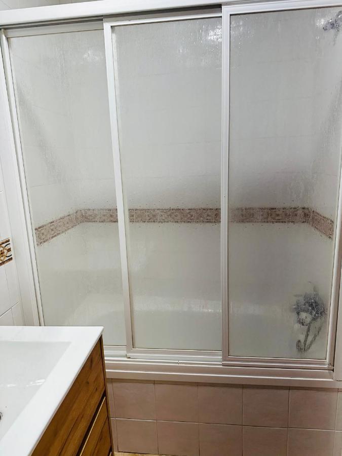 Apartamento Acogedor Y Moderno En Pleno Centro De Sevilla Con Parking Gratis Exterior foto