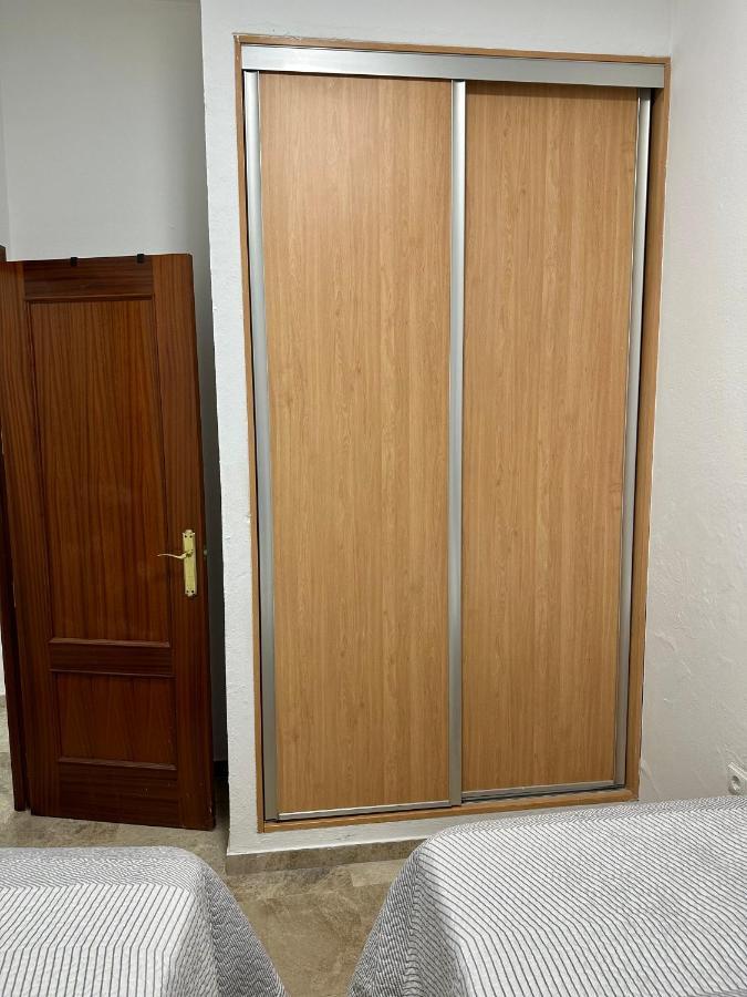 Apartamento Acogedor Y Moderno En Pleno Centro De Sevilla Con Parking Gratis Exterior foto