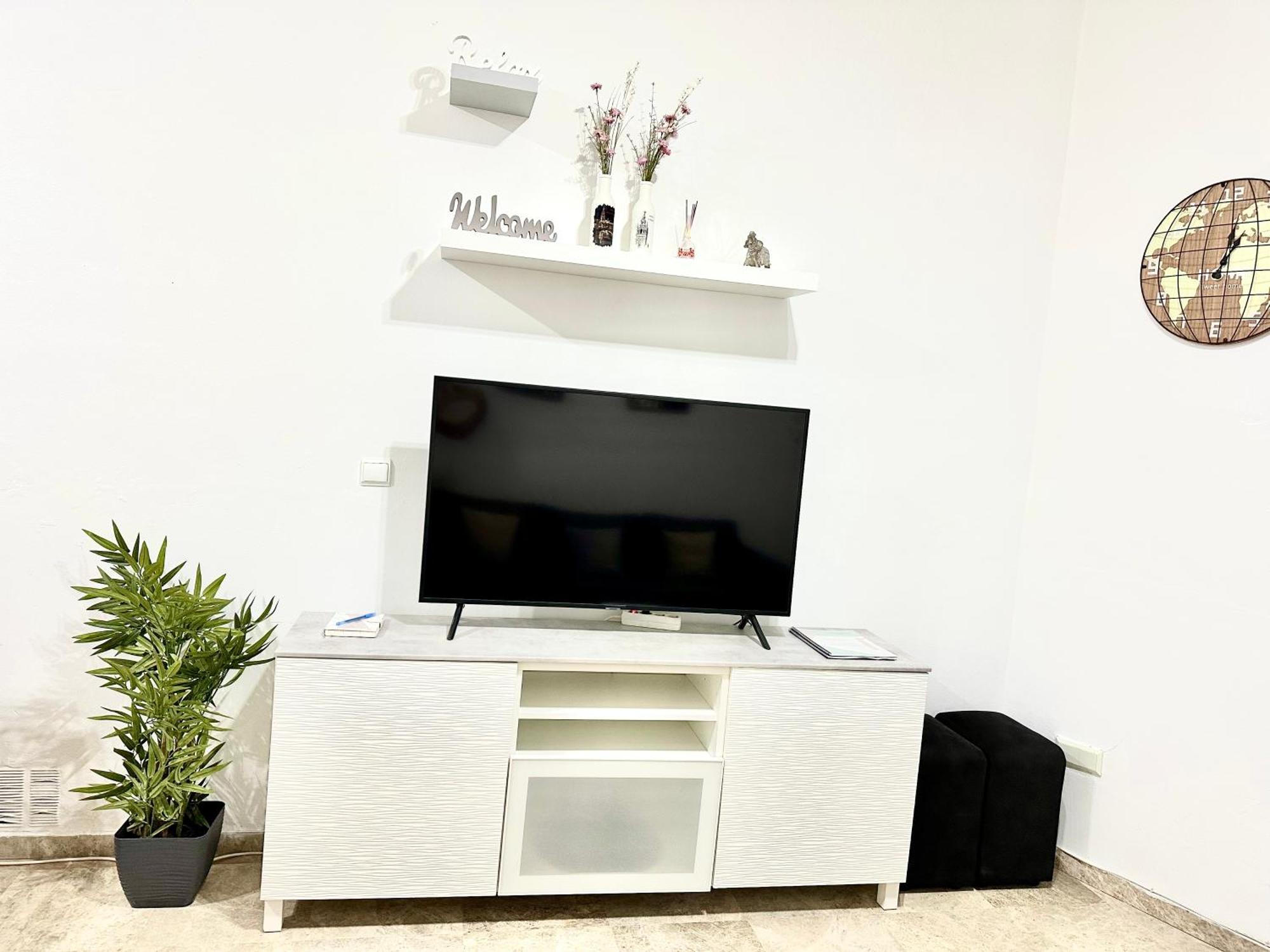 Apartamento Acogedor Y Moderno En Pleno Centro De Sevilla Con Parking Gratis Exterior foto